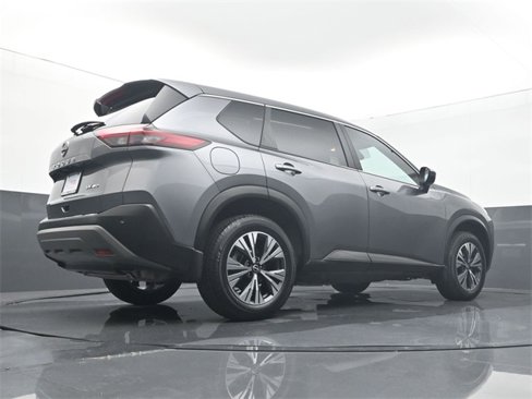 Used 2023 Nissan Rogue SV image 18