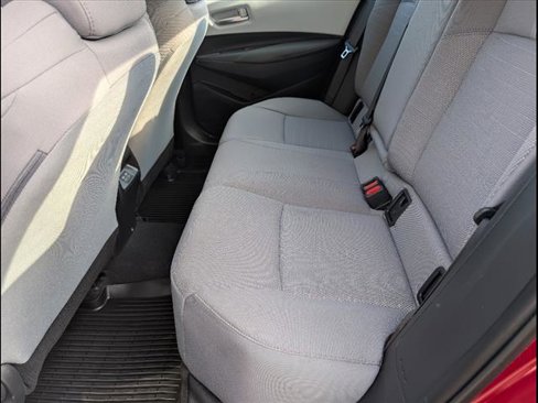 Used 2024 Toyota Corolla SE image 11