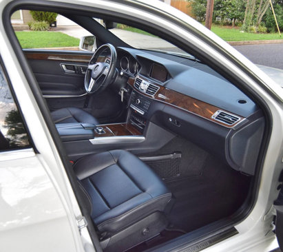 Used 2016 Mercedes-Benz E 350 4MATIC Sedan image 29