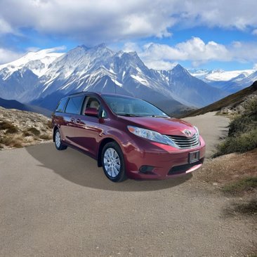 Used 2012 Toyota Sienna LE image 7