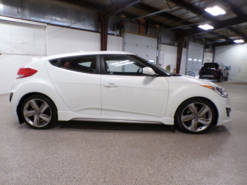 Used 2015 Hyundai Veloster Turbo R-Spec image 6