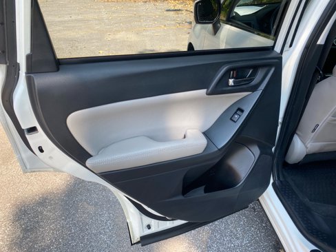 Used 2014 Subaru Forester 2.5i Limited image 20