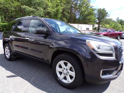 Used 2016 GMC Acadia SLE image 4