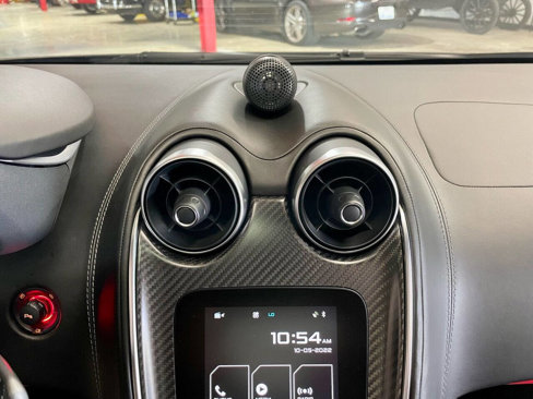 Used 2017 McLaren 570S image 41