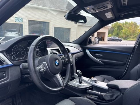 Used 2018 BMW 330i xDrive Sedan image 8