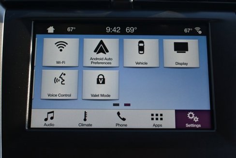 Used 2018 Ford Fusion SE w/ Fusion SE Technology Package image 23