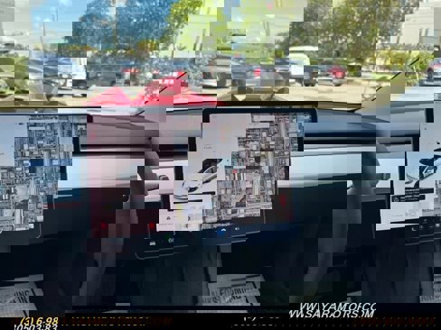 Used 2021 Tesla Model 3 Standard Range Plus image 30