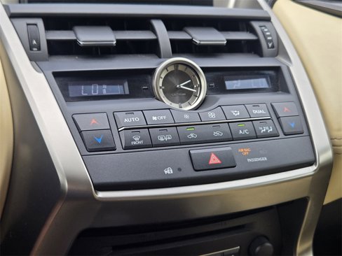 Used 2015 Lexus NX 200t FWD image 20