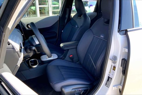 New 2026 MINI Cooper S image 9
