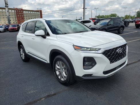 Used 2020 Hyundai Santa Fe SE image 4