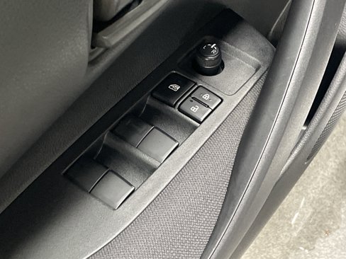 Certified 2024 Toyota Corolla LE image 15