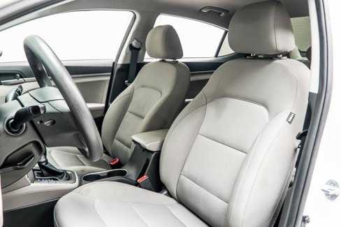 Used 2017 Hyundai Elantra SE image 25