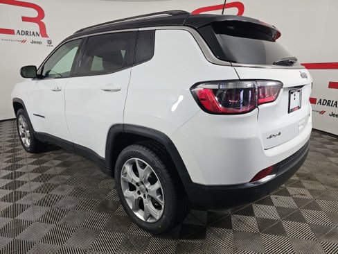 Certified 2022 Jeep Compass Limited image 5