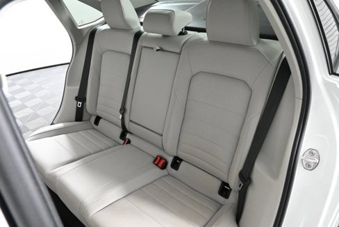 Used 2024 Volkswagen Jetta SE image 14