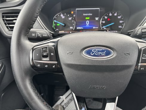 Certified 2021 Ford Escape SEL image 30