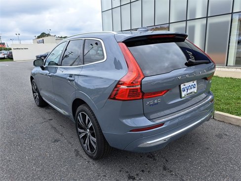 Used 2022 Volvo XC60 B5 Inscription w/ Climate Package image 7