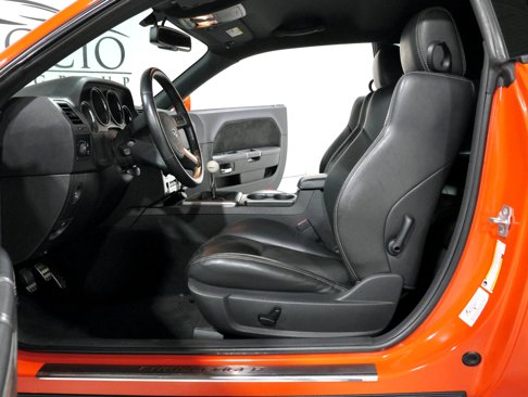 Used 2009 Dodge Challenger SRT8 image 76