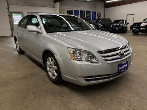 Used 2007 Toyota Avalon Touring image 6