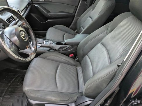 Used 2016 MAZDA MAZDA3 i Touring image 15
