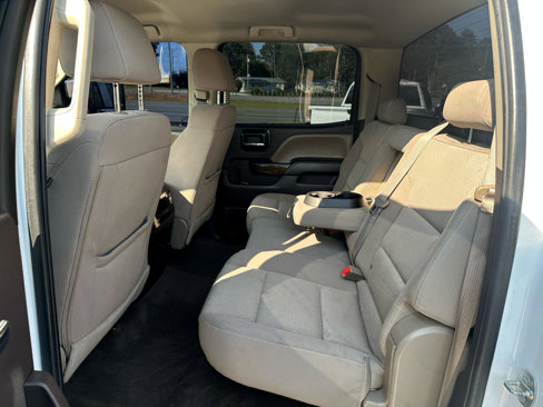 Used 2016 Chevrolet Silverado 2500 LT w/ LT Convenience Package image 12