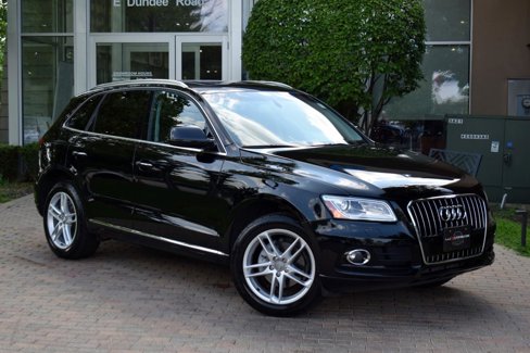 Used 2017 Audi Q5 2.0T Premium Plus w/ Technology Package image 4