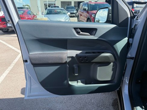 New 2025 Ford Maverick XL image 8
