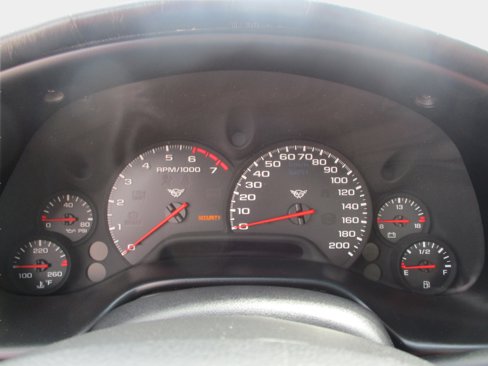 Used 2000 Chevrolet Corvette Convertible w/ Memory Pkg image 17
