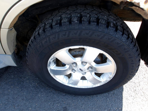 Used 2010 Ford Escape Limited image 24