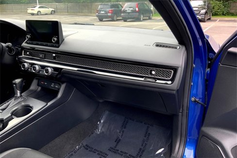 Used 2023 Honda Civic Sport image 16