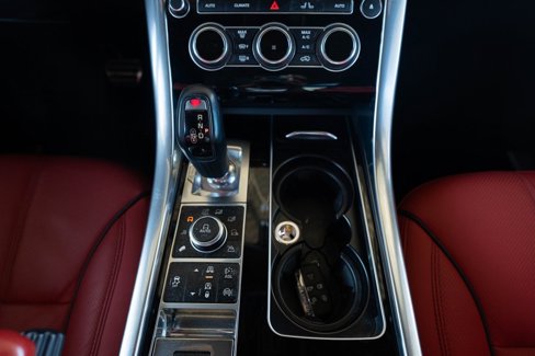 Used 2014 Land Rover Range Rover Sport Supercharged image 25