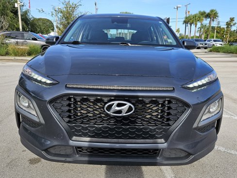 Used 2021 Hyundai Kona SE image 12