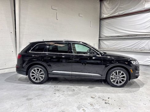 Used 2017 Audi Q7 3.0T Premium Plus image 6