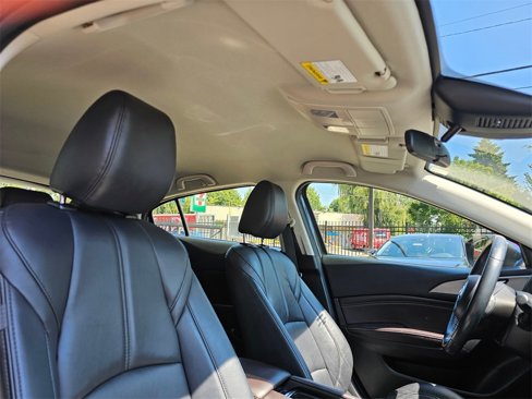 Used 2018 MAZDA MAZDA3 Touring image 13