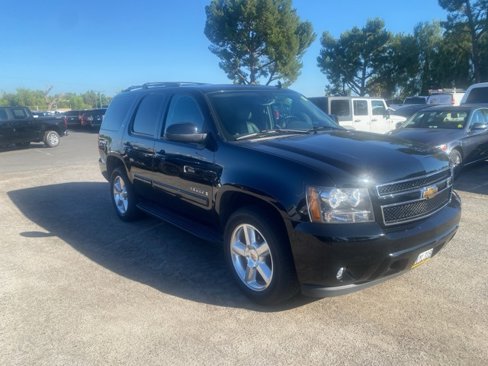 Used 2007 Chevrolet Tahoe LTZ w/ LTZ Preferred Equipment Group image 2