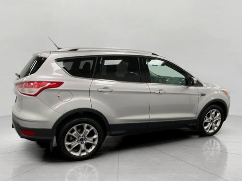 Used 2016 Ford Escape Titanium image 3