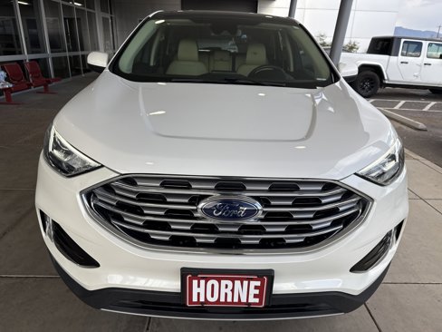 Used 2022 Ford Edge SEL w/ Convenience Package image 2