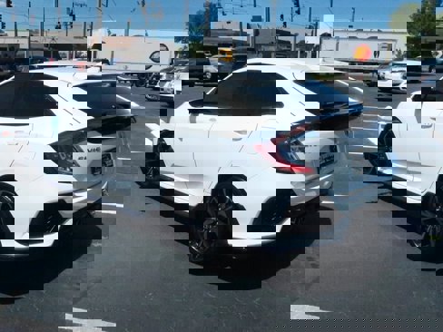Used 2019 Honda Civic Sport Touring image 11
