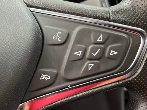 Used 2023 Chevrolet Equinox LT image 41