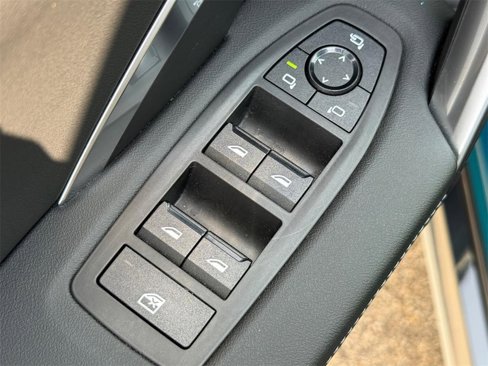 Used 2025 BMW X1 xDrive28i image 21