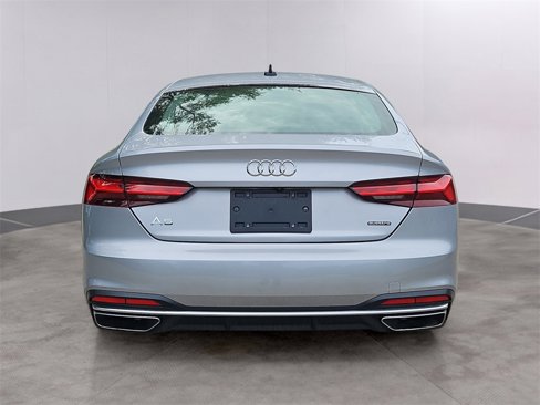 Used 2022 Audi A5 2.0T Premium image 5