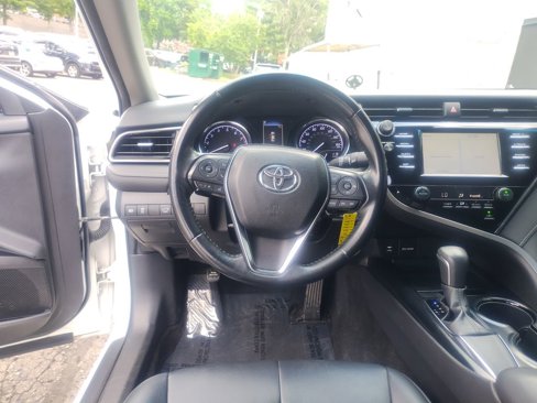 Used 2019 Toyota Camry SE image 13