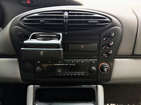 Used 2001 Porsche Boxster image 19