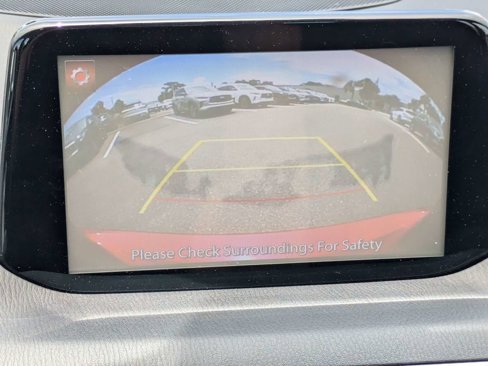 Used 2018 MAZDA MAZDA3 Sport image 18
