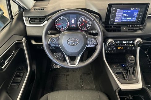 Certified 2022 Toyota RAV4 XLE image 21