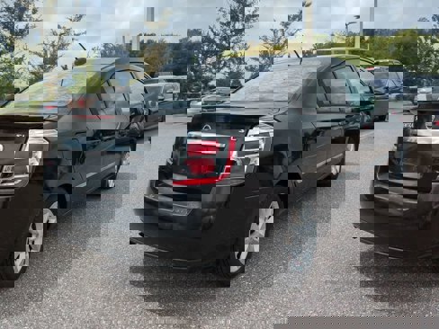 Used 2011 Nissan Sentra 2.0 SL w/ Navigation Pkg image 6