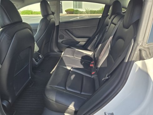 Used 2021 Tesla Model 3 Long Range image 14