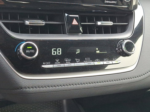 Certified 2021 Toyota Corolla SE image 16