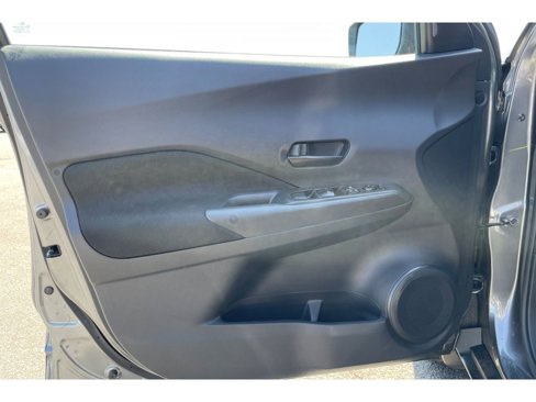 Used 2023 Nissan Kicks S image 10
