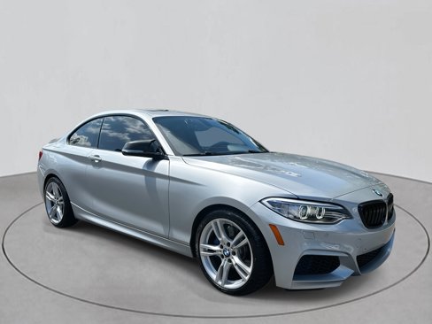 Used 2017 BMW M240i xDrive Coupe image 7