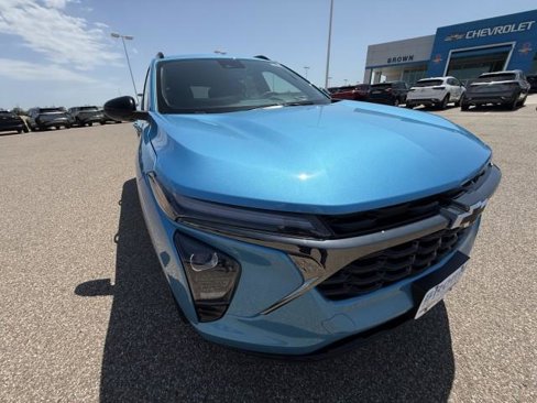 New 2025 Chevrolet Trax RS image 14
